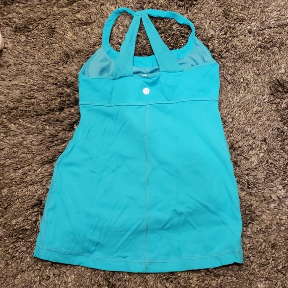 Lululemon Scoop Me Up Tank - size 6 - Picture 2 of 2
